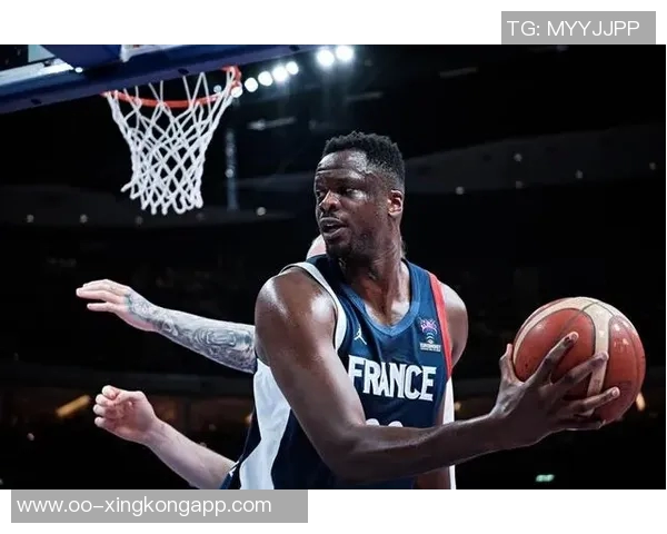 墨菲狂砍42分创生涯新高第三节独得20分展现惊人状态